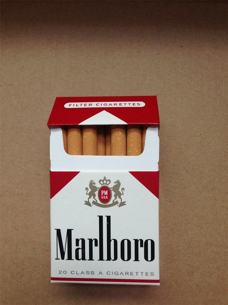 Мальбора. Сигареты Marlboro Red. Marlboro красная пачка. Сигареты Мальборо красные оригинал. Сигареты Мальборо красные оригинал пачка.